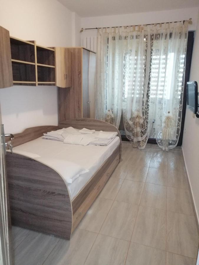 דירות Năvodari Adina מראה חיצוני תמונה