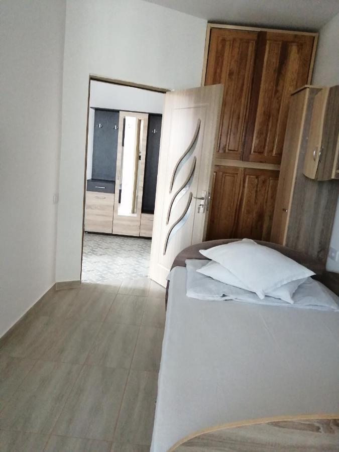 דירות Năvodari Adina מראה חיצוני תמונה